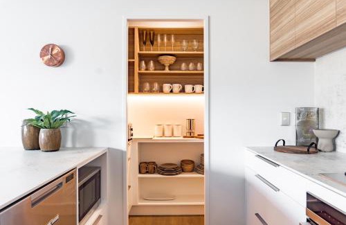 Raglan House | Harbourview Haven