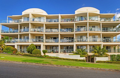 Port Macquarie Apartment | Harbourwatch 11 - Outstanding Ocean Views