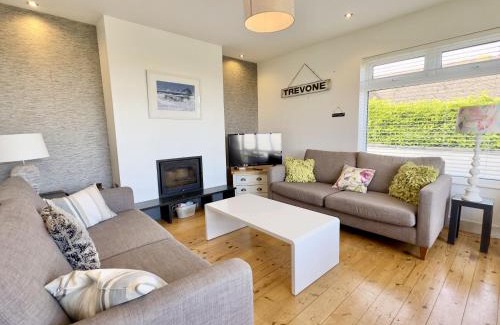 Trevone House | Hardown