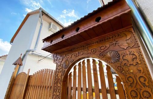 Vecses House | Hargita Panzio