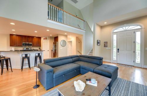 Harkers Island Villa | Harkers Island Vacation Rental with Pool Table!