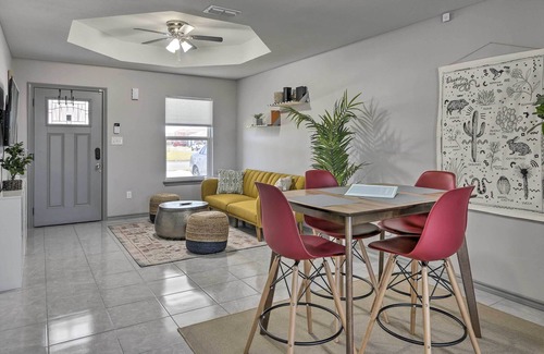 Harlingen House | Harlingen Townhome w/ Yard ~ 2 Mi to Birding!