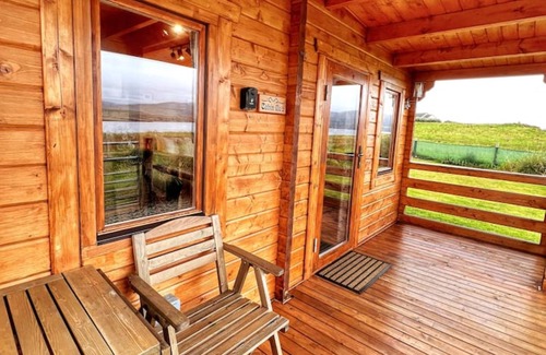 Caroy Cabin | Harlosh Log Cabins, Cabin No 2