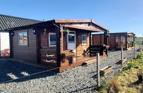 Caroy Cabin | Harlosh Log Cabins, Cabin No 1