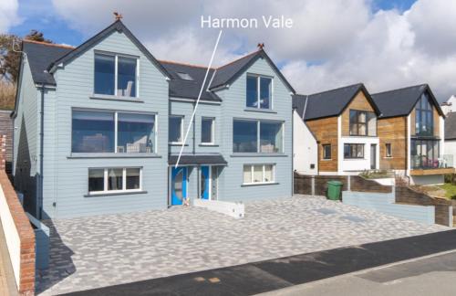 Solva House | Harmon Vale