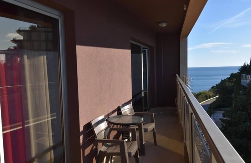 Boreti House | Harmonia Budva 1 - Apartment with Sea Viewn