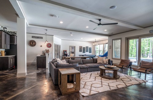 Lake Oconee House | Harmony Bay Breathtaking Lake View with pool