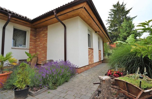 Balatonboglar Apartment | Harmony Delux Apartman