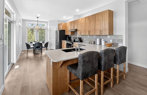 Central Okanagan House | Harmony Hideaway | Serene & Stunning Lake Views