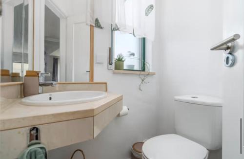 Montes de Alvor House | Harmony Home Guesthouse