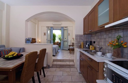Longos Apartment | Harmony Hotel Apartments - Apartment IRIS (32 m²) 2-3 People Free Wifi