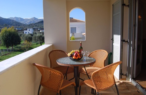 Longos Apartment | Harmony Hotel Apartments - Suite ARTEMIS 50m² For 2-4 People Free Wifi