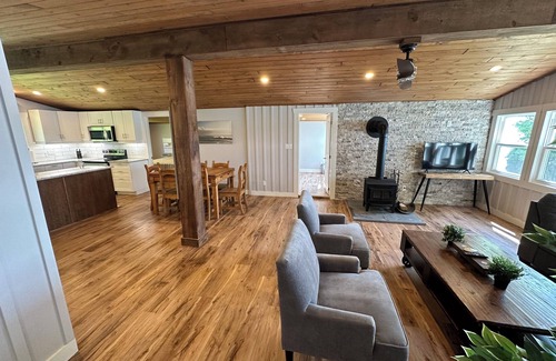 Kingston Cottage | Harmony Lane Hideaway