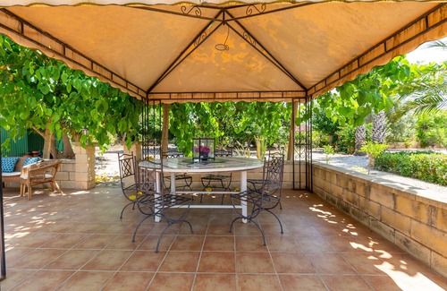 Daya Vieja Villa | Harmony Villa by Fidalsa