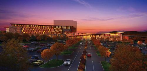 Murphy Hotel | Harrah's Cherokee Valley River, A Caesars Destination