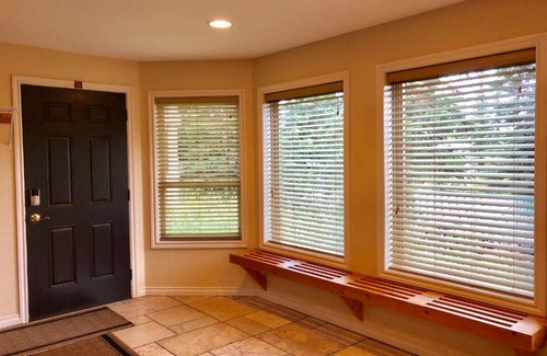 Silver Star Mountain House | Harrington Suite