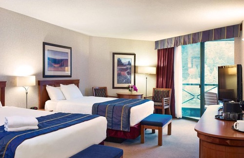 Harrison Hot Springs Hotel | Harrison Hot Springs Resort and Spa
