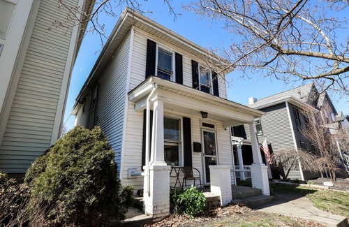 Victorian Village House | Harrison House - OSU - Short North - Downtown - Grandview