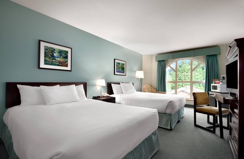 Harrison Hot Springs Hotel | Harrison Lake Hotel