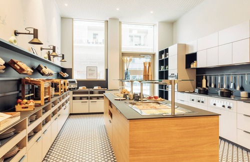 Lend Hotel | harry's home Graz smart city