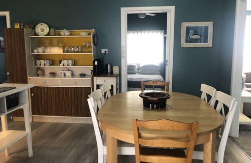 Greenwell Point Cottage | Harrys Cottage at Greenwell Point