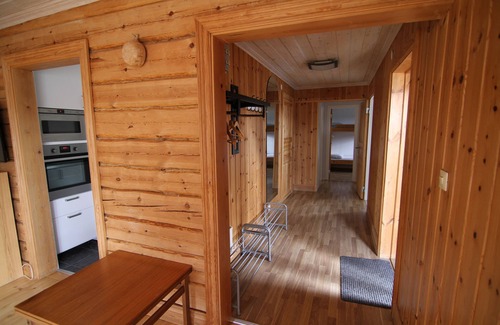 Jarvso House | Harsa B&B, Stugby & Vandrarhem