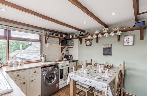 Glaisdale Cottage | HART COTTAGE, pet friendly, character holiday cottage in Glaisdale