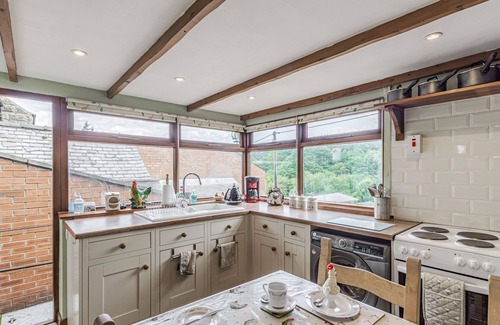Glaisdale Cottage | HART COTTAGE, pet friendly, character holiday cottage in Glaisdale
