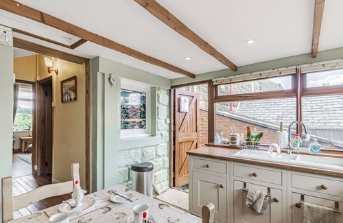 Glaisdale Cottage | HART COTTAGE, pet friendly, character holiday cottage in Glaisdale