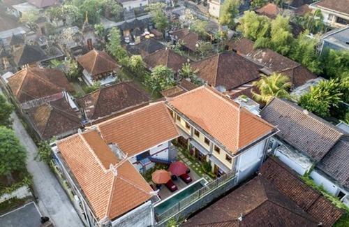 Kutuh Kaja Apartment | Hartaning 3 Bedrooms Beautiful and Relaxing Suite