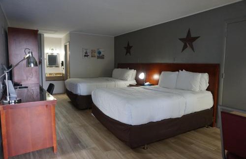 Gordonville Hotel | Harvest Drive Family Inn - Renovated Rooms
