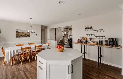 Gordonville House | Harvest Drive Family Getaway in Heart of Amish Country