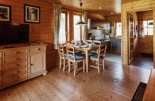 Rotacker Apartment | HAS-30 Log cabin, 4-6 pers., 65sqm, HT - Naturerlebnisdorf Blauvogel (3)