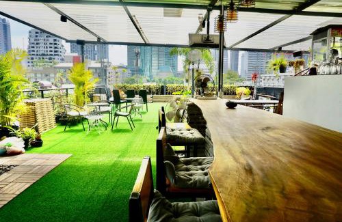 Silom Apartment | Hash Apartment with unique chill design at Silom Soi 3