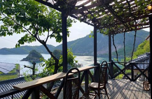 Uki Hotel | Hashinshita