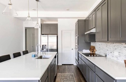 Haslet House | Haslet Havana~Huge Home