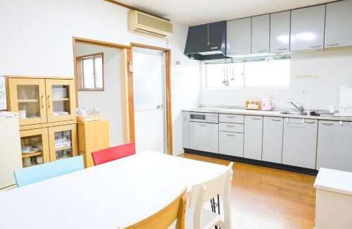 Yamatokoriyama House | HAT Koizumi, near from JR Koizumi station 大和小泉駅徒歩2分の貸切一軒家
