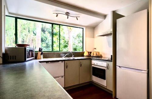 Whangarei House | Hatea Treehouse