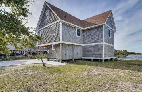 Brigands' Bay House | Hatteras Island Hideaway Waterfront, Canal Access
