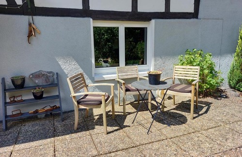 Hallenberg House | Haus am Bach