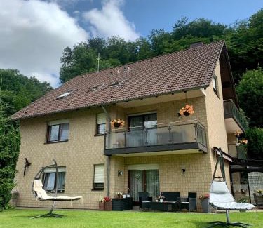 Naumburg House | Haus Am Burghain