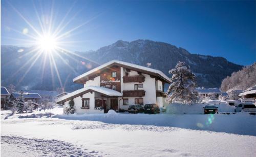 Mellau House | Haus Arnika