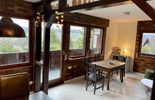 Hatzfeld House | Haus Balke