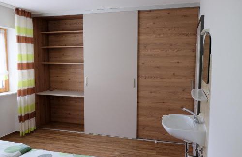 Untermunstertal Apartment | Haus Belchenherz - Münstertal