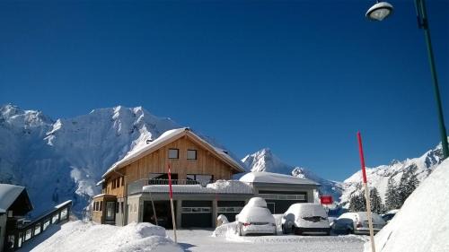 Schroecken Bed & Breakfast | Haus Berghof