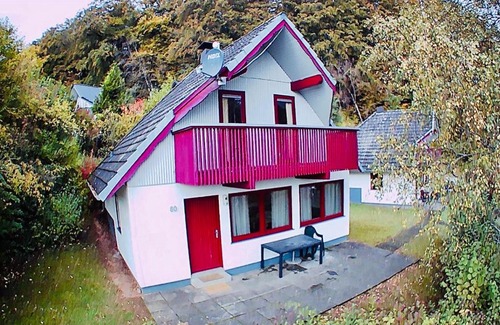 Reimboldshausen House | Haus Elise