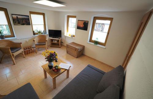 Niederrathen Apartment | Haus Felsental