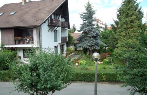 Harkany House | Haus Gizella