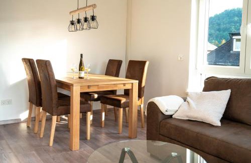 Bullay Apartment | Haus Hanghuhn