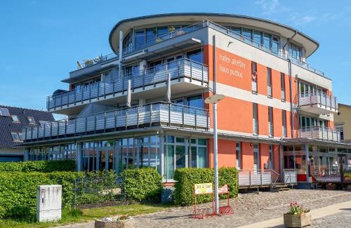 Altefaehr Apartment | Haus Putbus - Ferienwohnung 7 "Southwest beach"